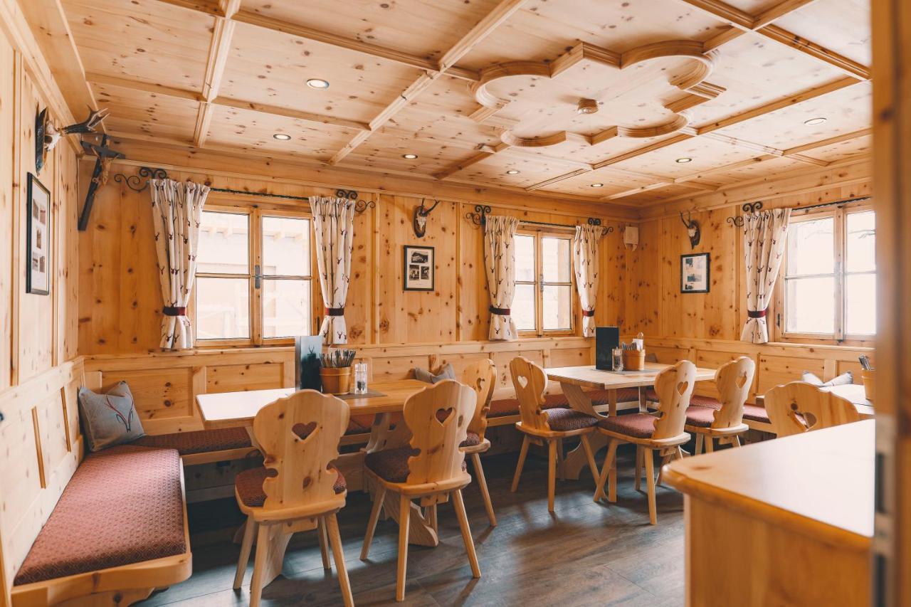 Hotel Reitlehenalm à Altenmarkt im Pongau Extérieur photo